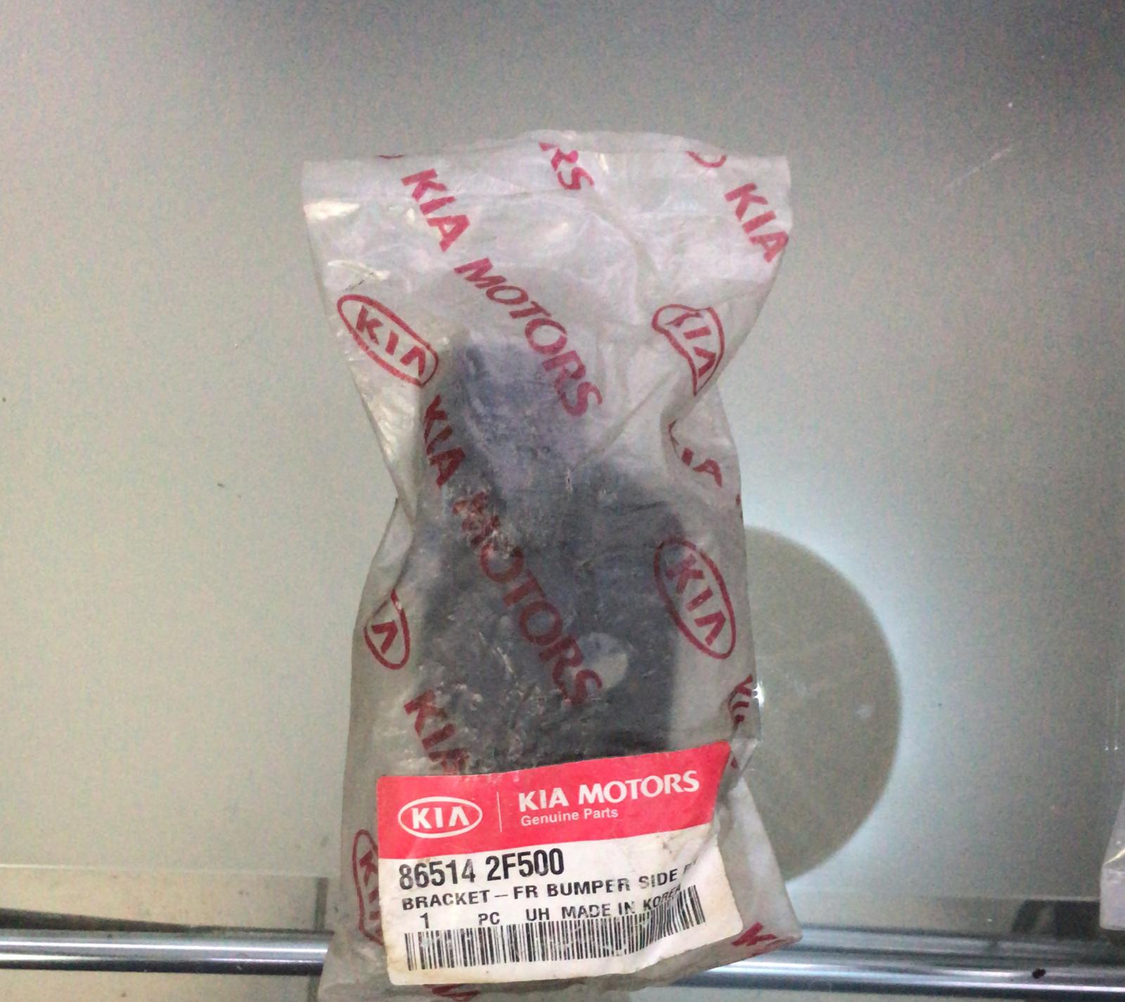 Kia Cerato (05-09) Ön Tampon Sağ Braketi